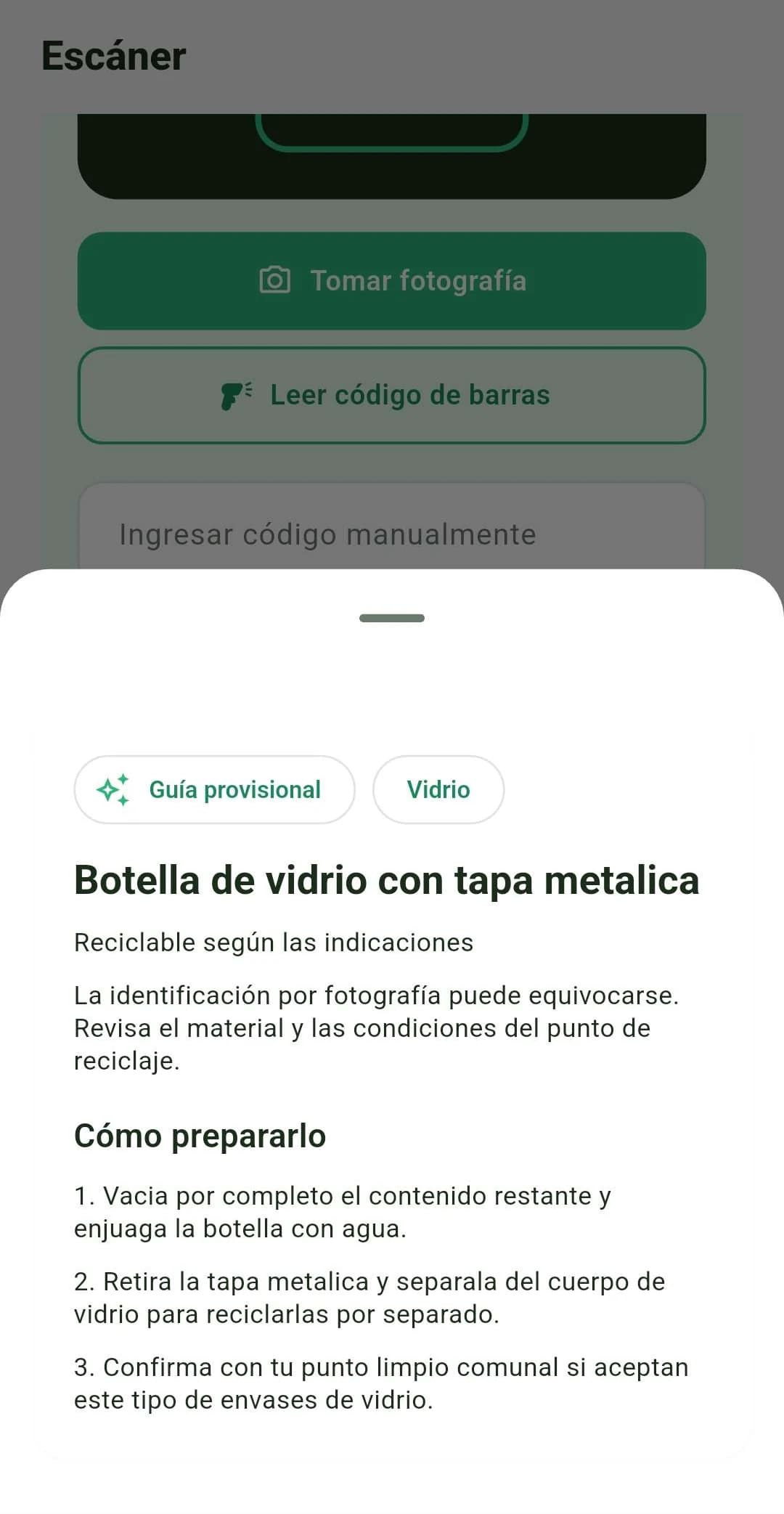 Resultado del escáner: botella de vidrio con tapa metálica y pasos para prepararla